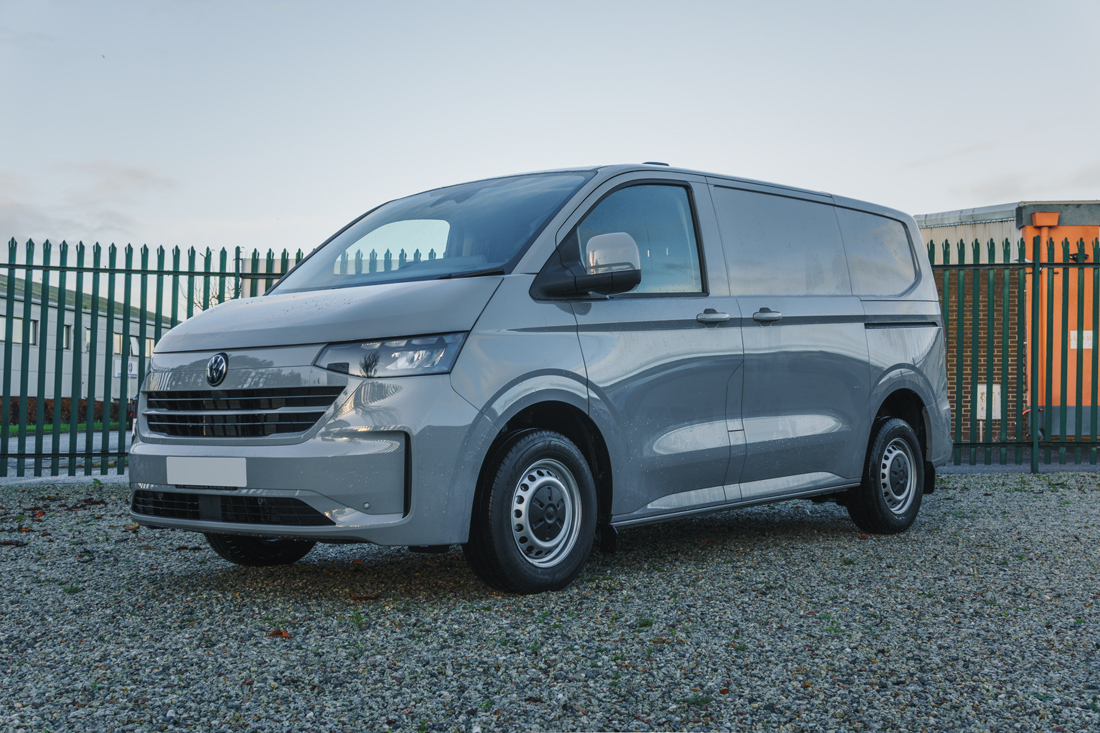 VW T7 Commerce Plus