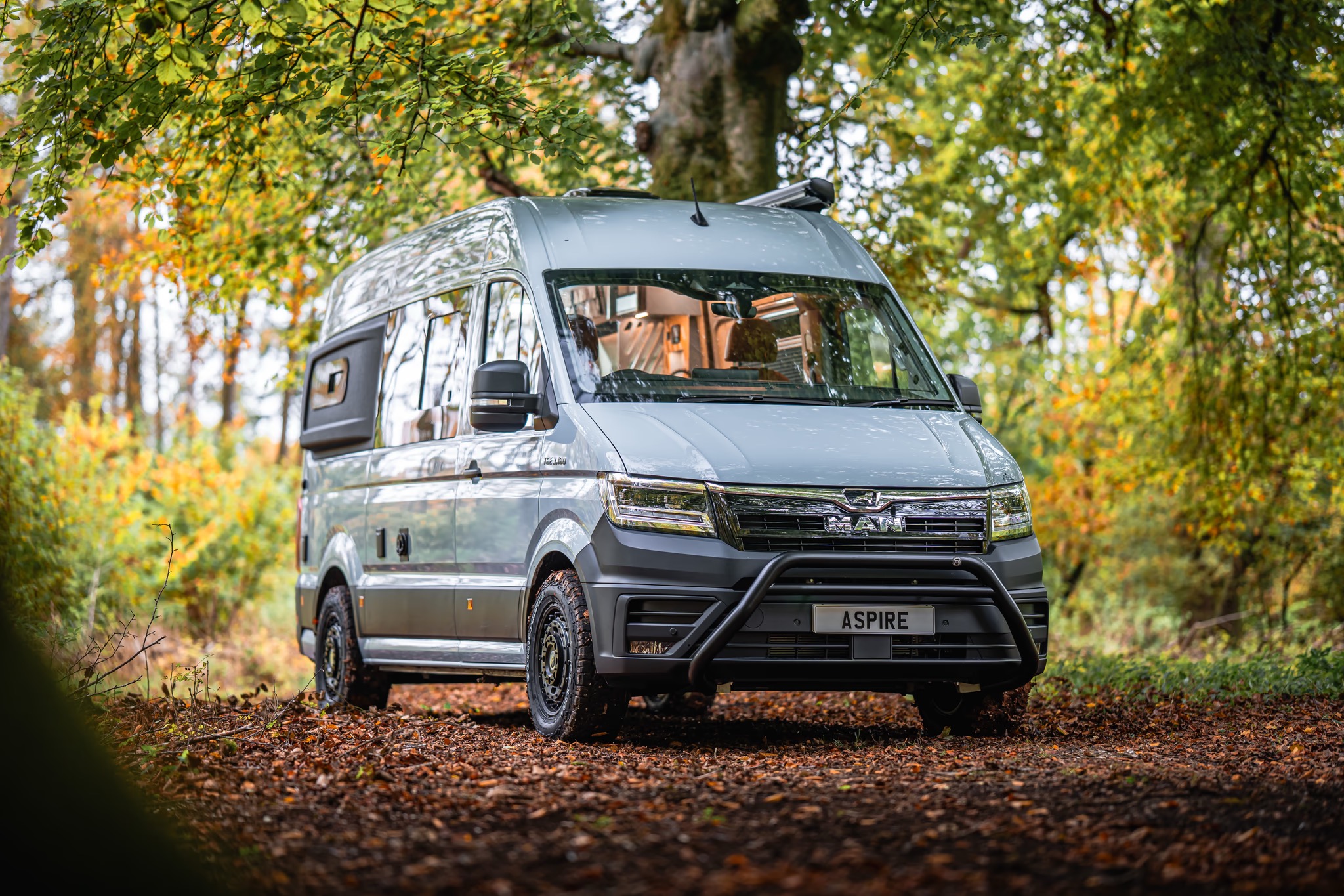 MAN TGE XC - Offtrax in Flannel Grey