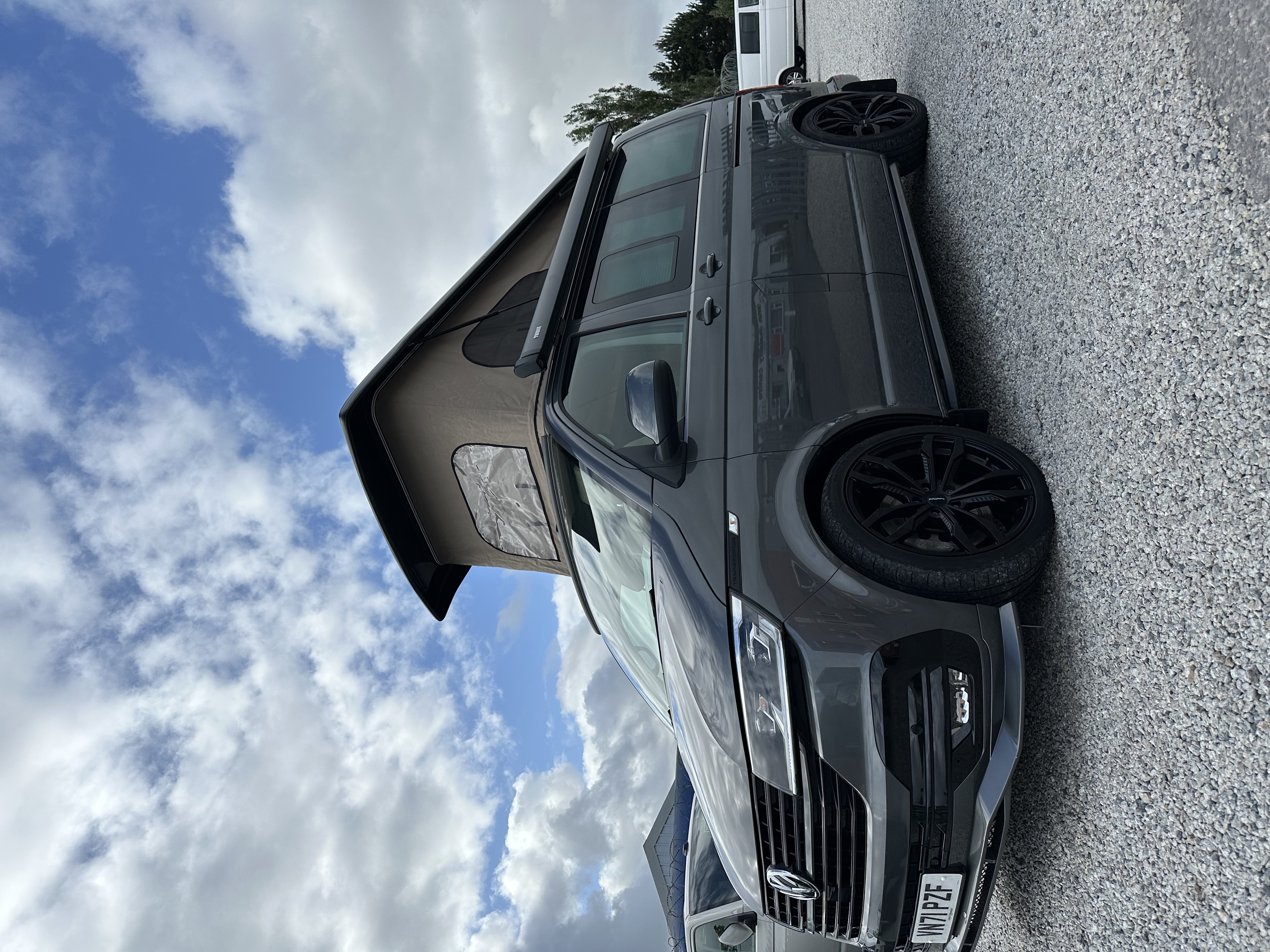 Volkswagen T6.1 Highline - DR 2.0